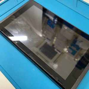 Nintendo Switch 画面に黒い線が入る 液晶交換修理| 我孫子市船戸| 任天堂修理もご予約にて即日対応！