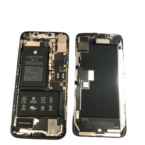 特別フェアー開催中   iPhone XS Max ◎バッテリー交換 ¥5,980-  ●埼玉県狭山市柏原からお越しのお客様