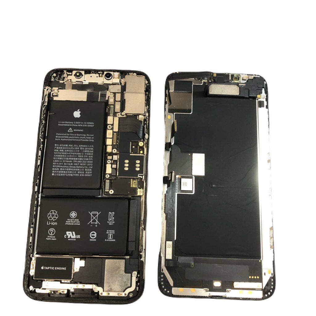 特別フェアー開催中 iPhone XS Max ◎バッテリー交換 ¥5,980- ●埼玉県狭山市柏原からお越しのお客様