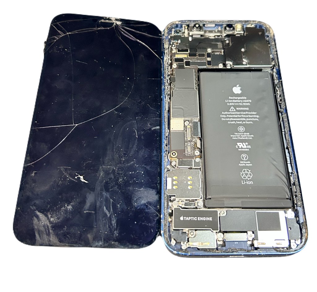 特別フェアー開催中 / ■ iPhone 12 ◎フロントパネル交換 ¥9,980- ●埼玉県飯能市からお越しのお客様