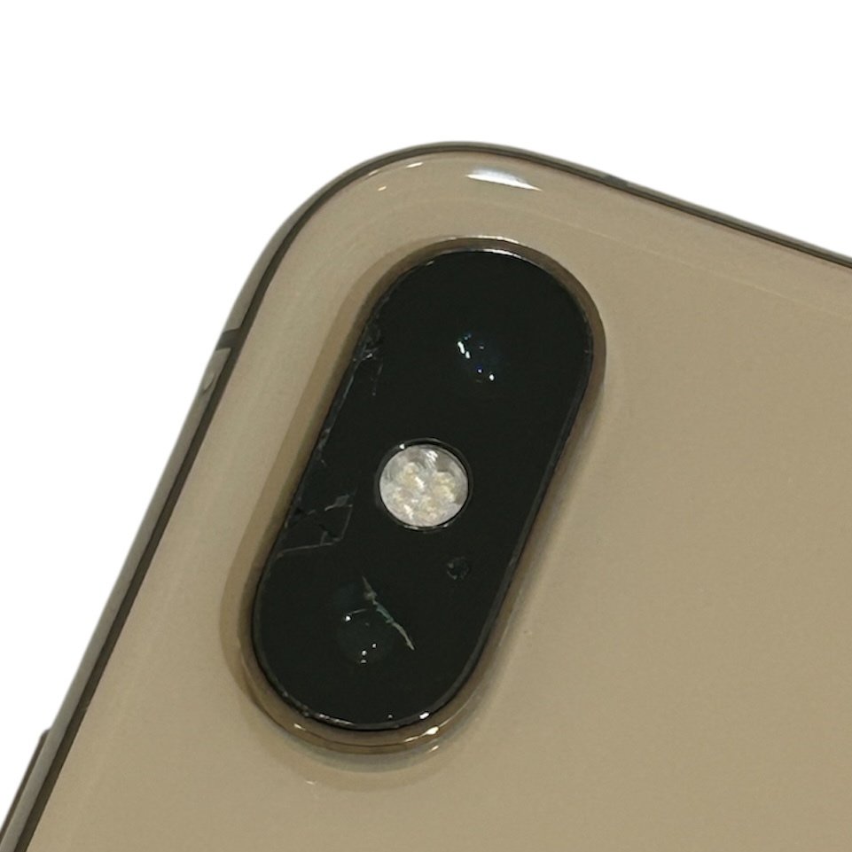 iPhoneXS アウトカメラレンズ交換