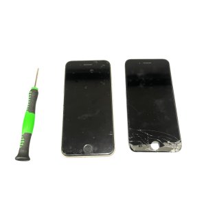 iPhoneSE3 液晶交換