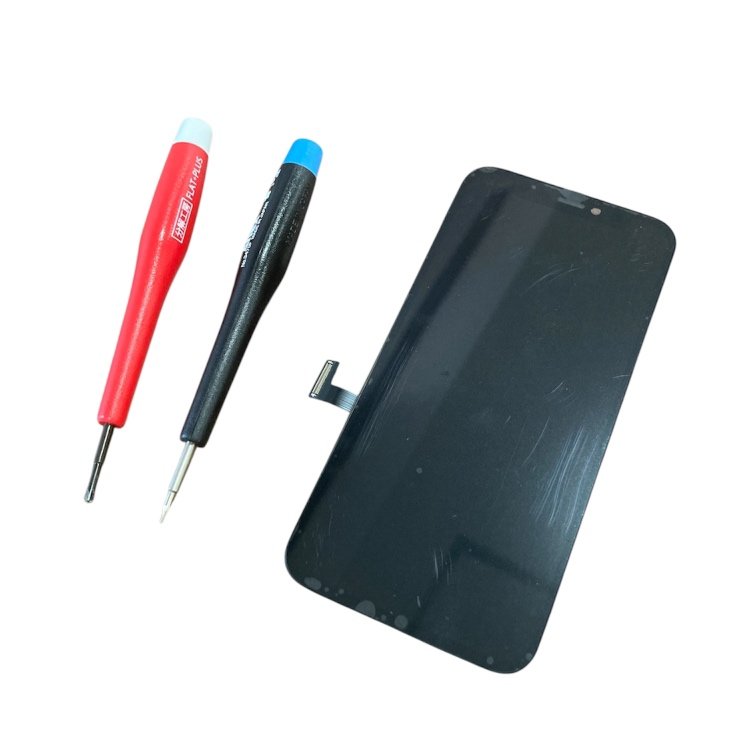 【「指操作が反応しづらい…」iPhone12mini パネル交換 】