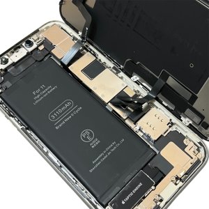 iPhone11 バッテリー交換