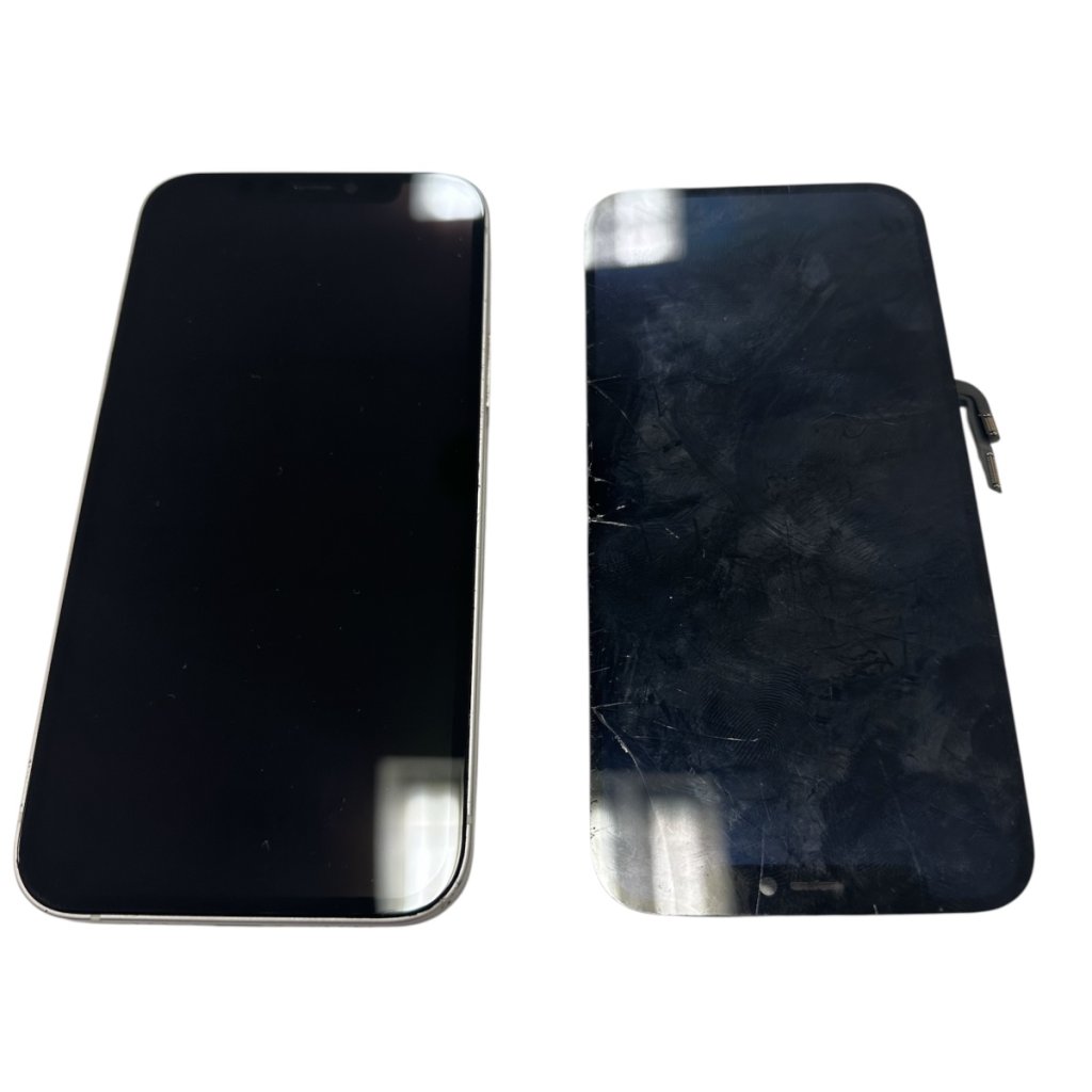 iPhone12 パネル交換