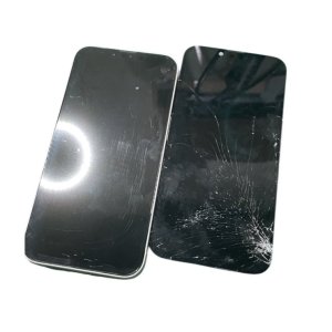 iPhone13 フロントパネル交換