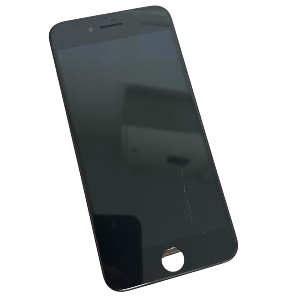 iPhone8 フロントパネル交換