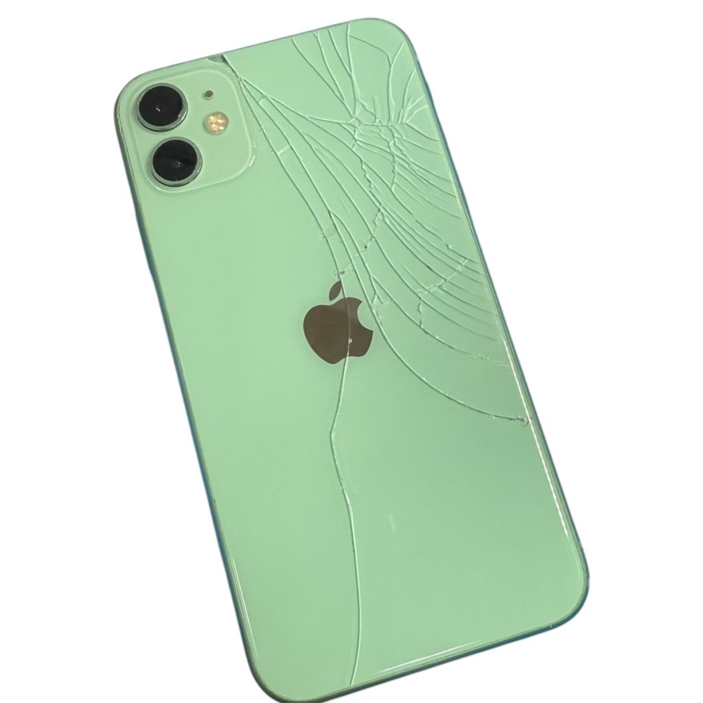 【iPhone11】背面ガラス修理 弘前市