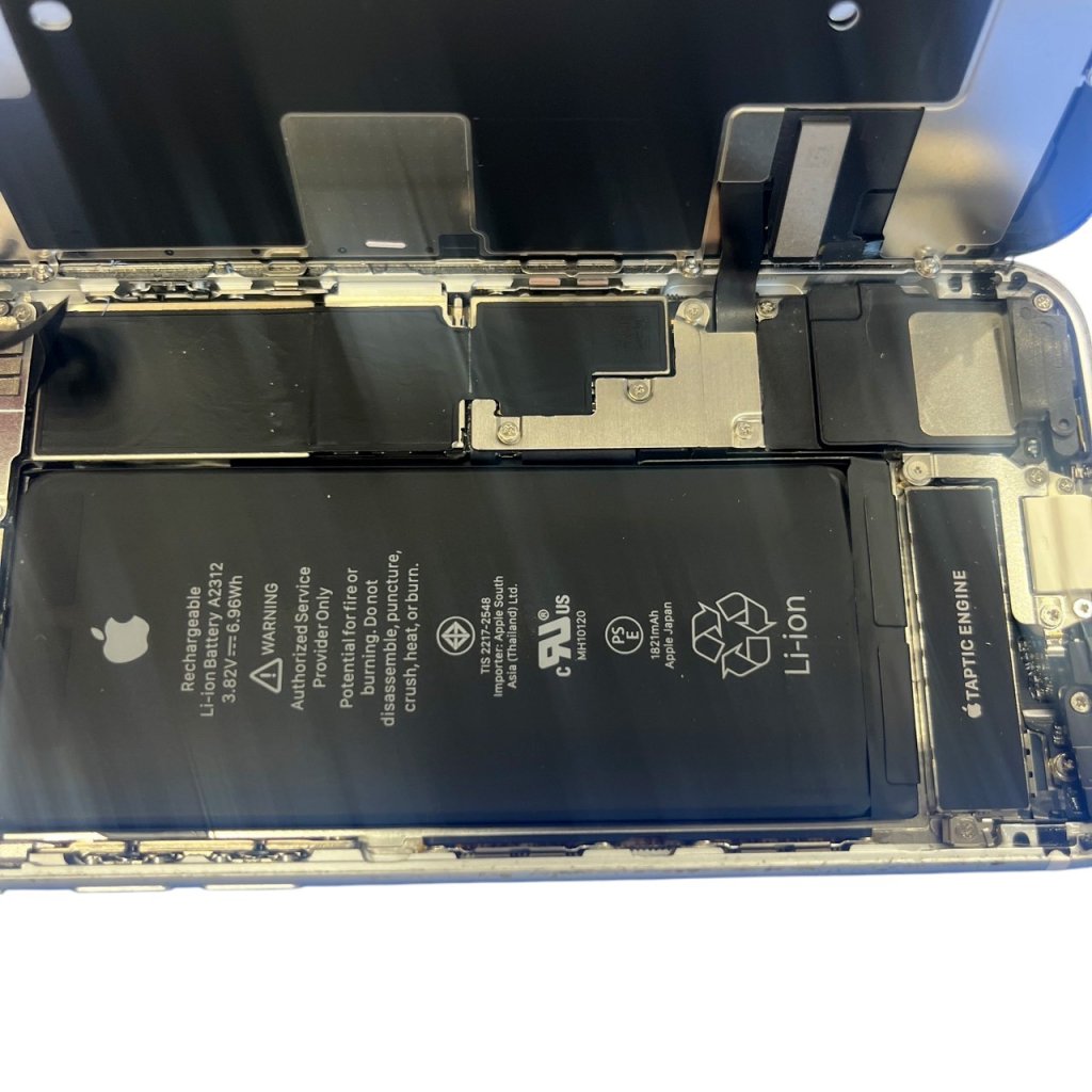 iPhone SE(第2世代)バッテリー交換