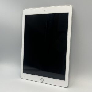 【iPad 第6世代 液晶交換】液晶が真っ暗に…パネル交換で無事復旧！｜伊勢崎市宮子町