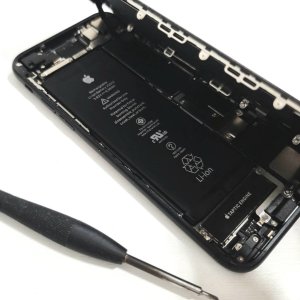 iPhoneSE2 バッテリー交換