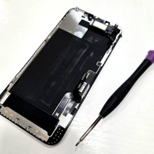 iPhone12 液晶交換