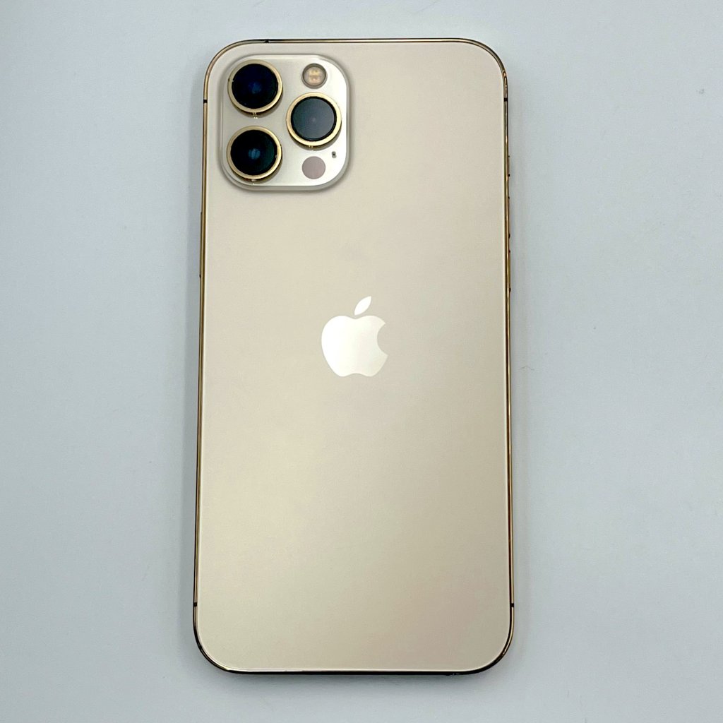 【iPhone12 Pro Max バックパネル交換】割れたパネルのガラスで怪我をする前に即日修理!|前橋市南町