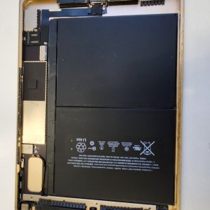 【iPad Air2 液晶交換修理】操作不能だったiPad Air2を液晶交換で復旧!|伊勢崎市連取町