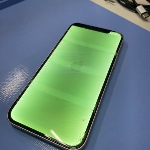 iPhone XS プールで落下 水没修理| 我孫子市下ケ戸| 水没修理も即日お渡しで修理対応しております‼︎