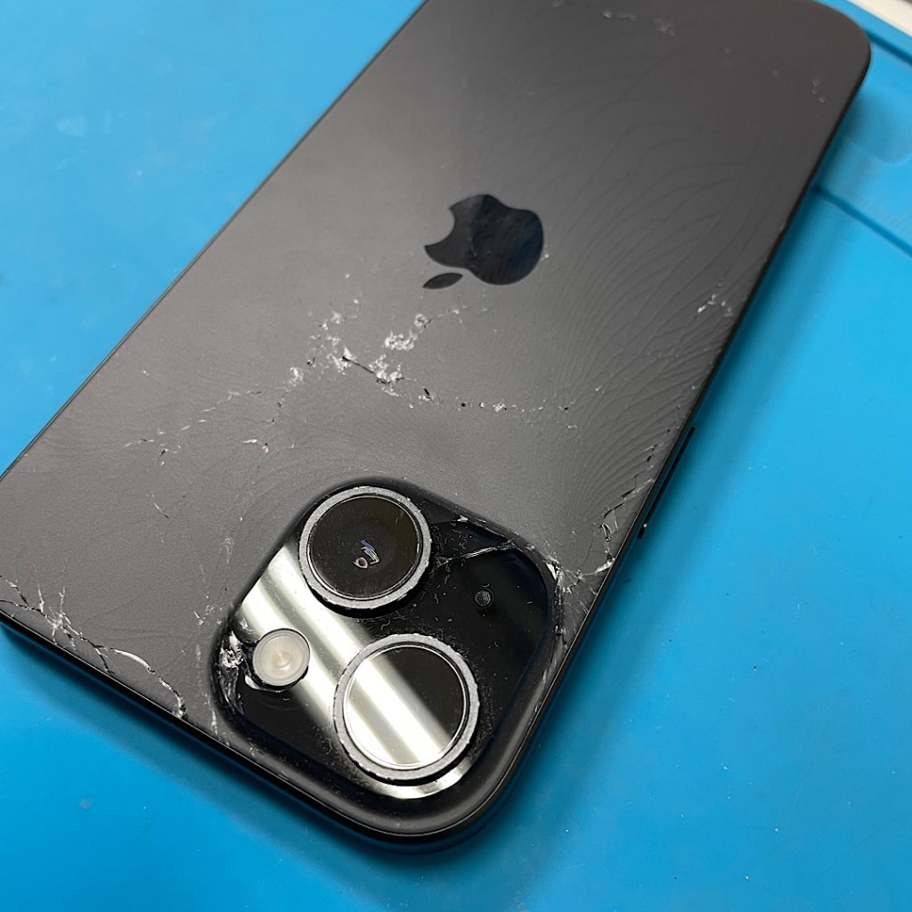 iPhone14バックパネル交換| つくば市 | 背面交換もご予約で対応しております!