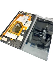 ◎スマホ(iPhone・Android)修理特別フェアー開催中  ◎8月よりAndroid修理再開しました ■Xperia エクスペリア XZプレミアム ◎バッテリー交換   ●埼玉県入間市からお越しのお客様