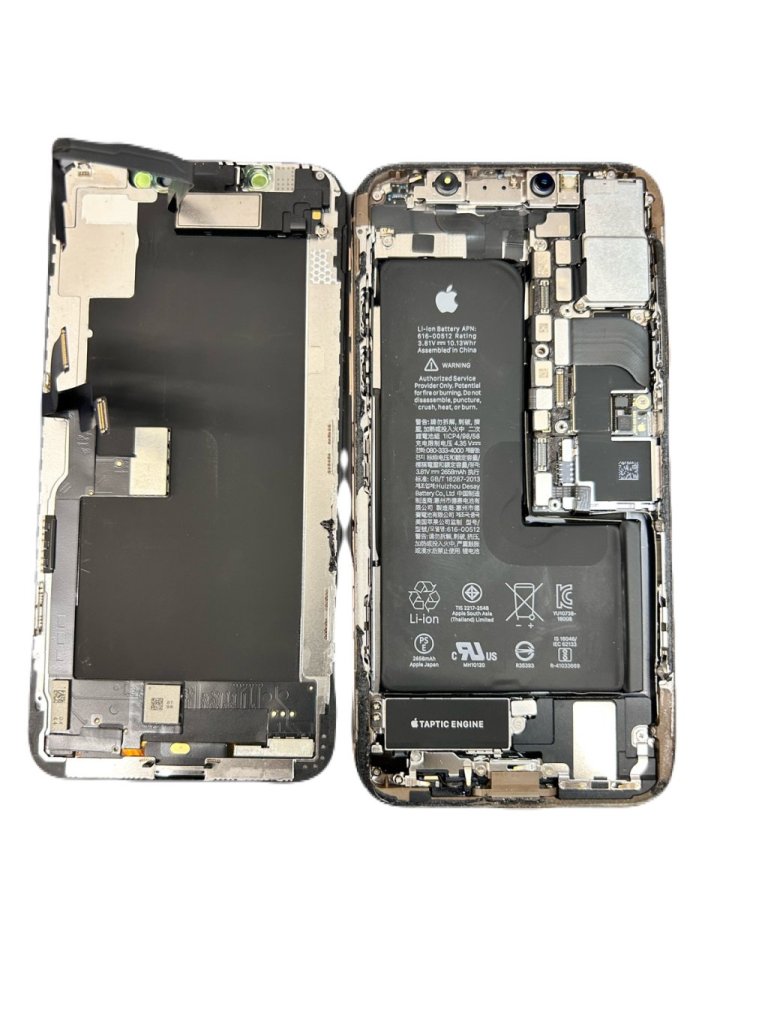 ◎スマホ(iPhone・Android)修理特別フェアー開催中 ◎8月よりAndroid修理再開しました ■iPhone XS ◎フロントパネル交換 ●埼玉県狭山市入間川からお越しのお客様