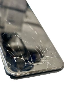 ◎スマホ(iPhone・Android)修理特別フェアー開催中  ◎8月よりAndroid修理再開しました ■iPhone SE3 ◎フロントパネル交換    ●埼玉県狭山市からお越しのお客様