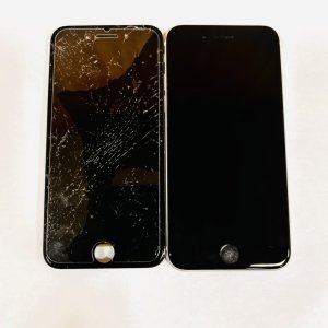 iPhoneSE3　フロントパネル交換