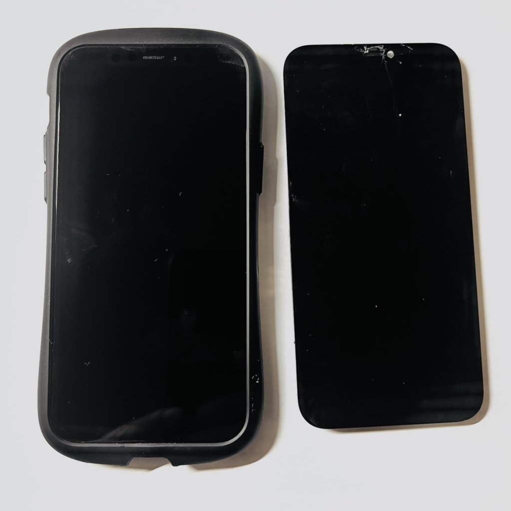 iPhone12 パネル交換