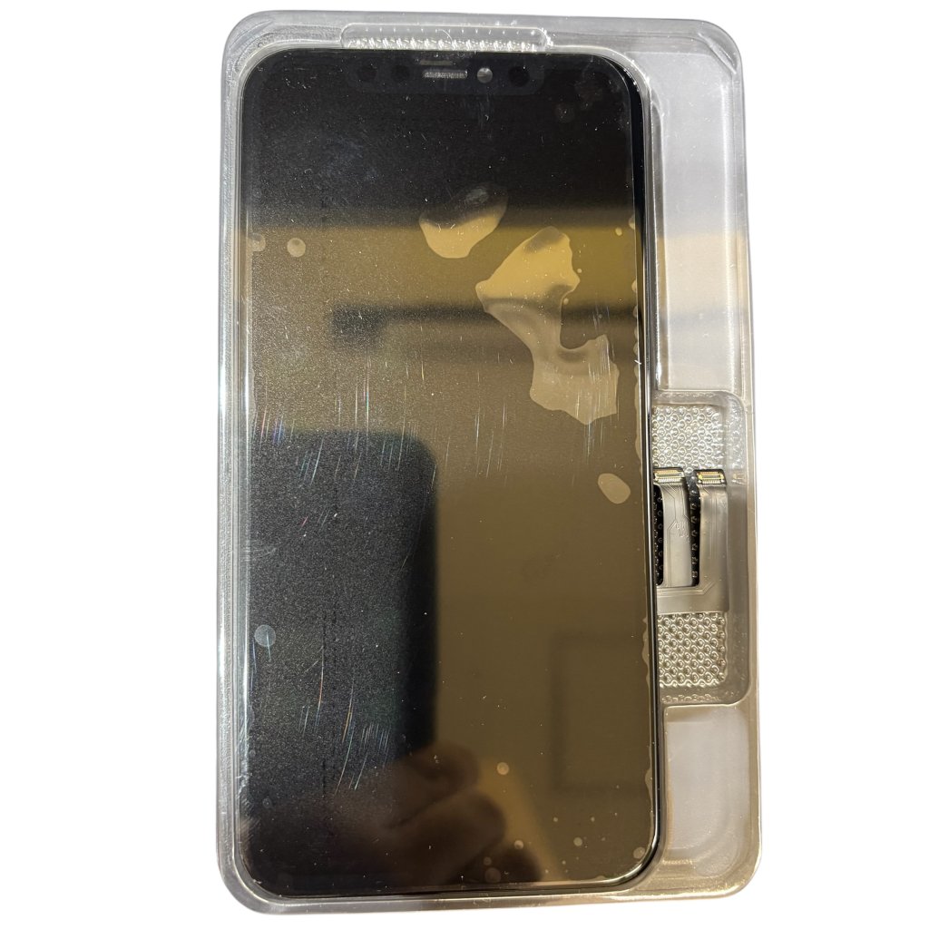iPhone 11 パネル交換