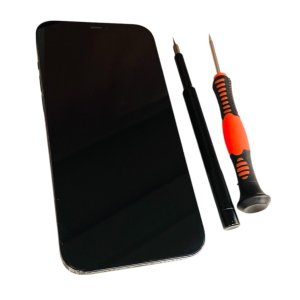 iPhone 12 Pro Maxのパネル交換