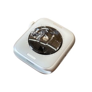 AppleWatch 背面ガラス修理