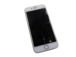 iPhone8 画面割れ修理