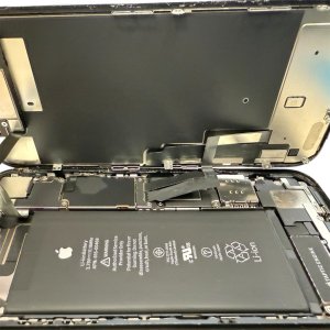 iPhoneXR　バッテリー交換