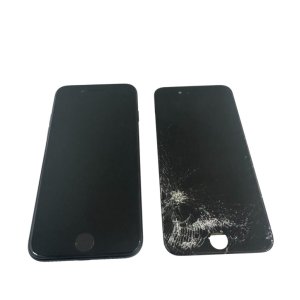 iPhone SE3 パネル交換