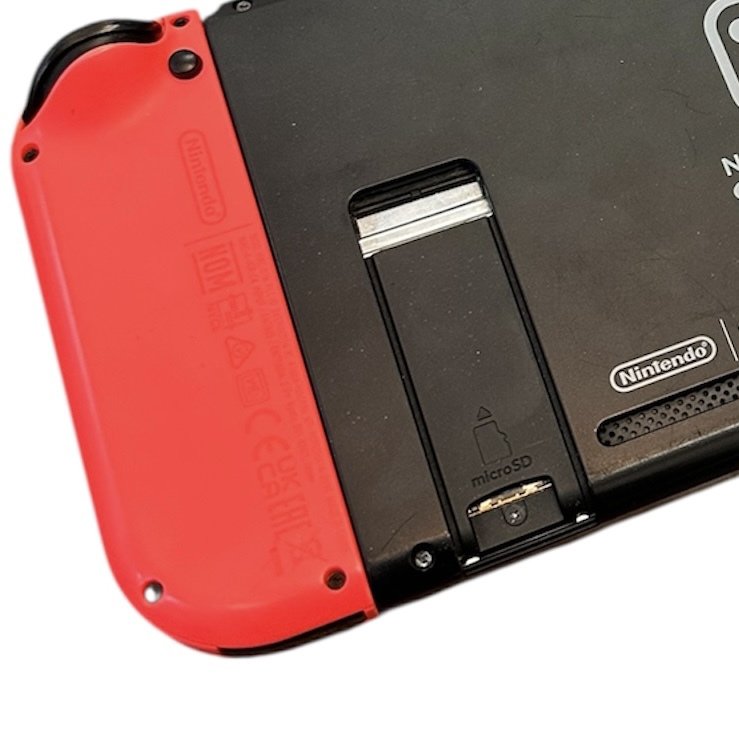 【SDカードを読み込めない】Nintendo Switch SDカードスロット交換修理