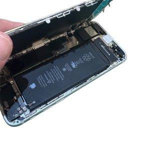 iPhone8 バッテリー交換