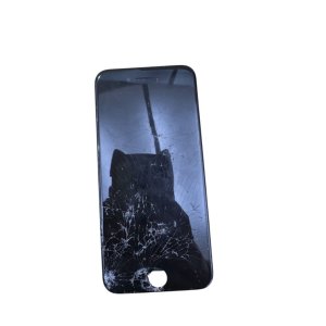 iPhoneSE3　パネル交換修理