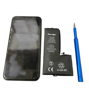 iPhone11Pro Max バッテリー交換(膨張)