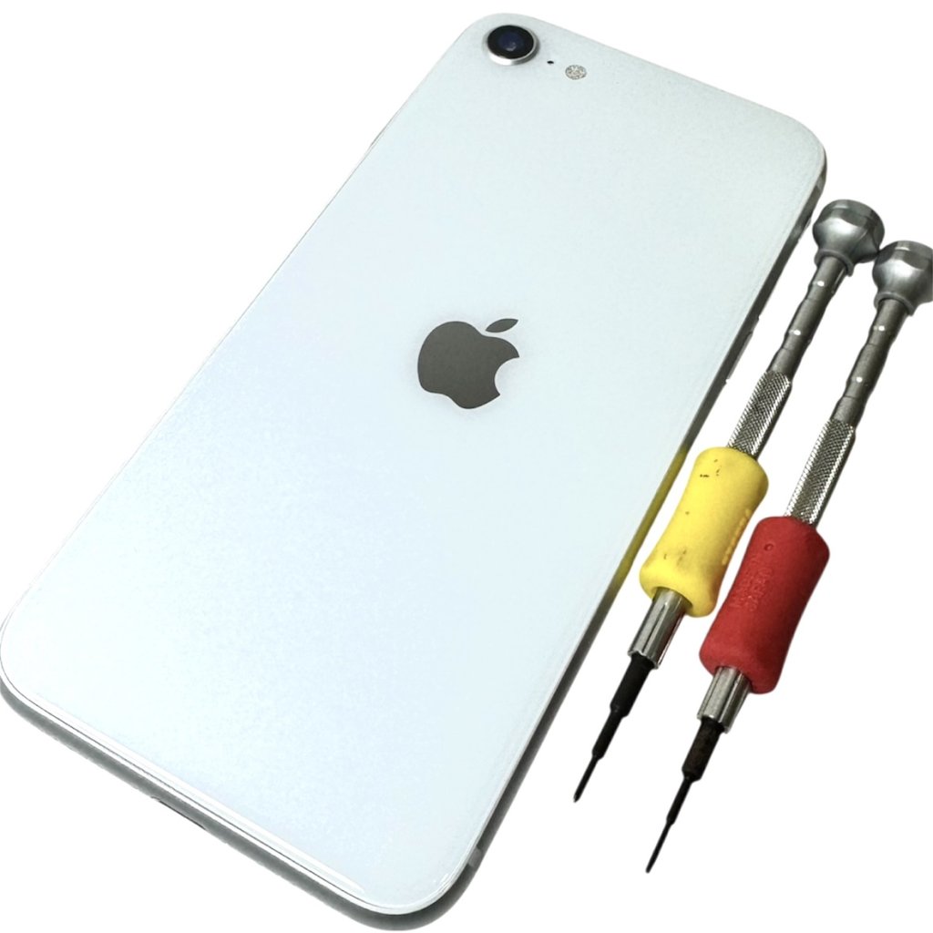 iPhoneSE2 アウトカメラ修理