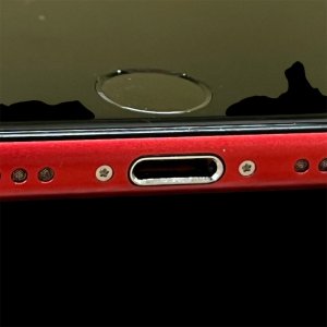 iPhone SE2 ライトニング清掃