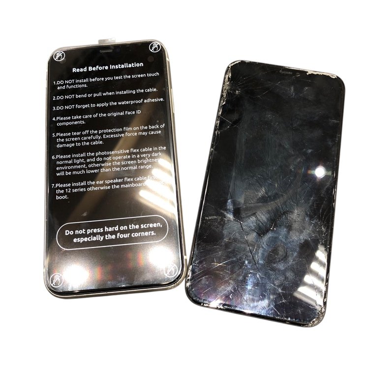 iPhone12 液晶交換 札幌市 東区 元町