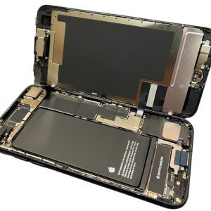 iPhoneSE3 【アイフォンSE3】 バッテリー交換