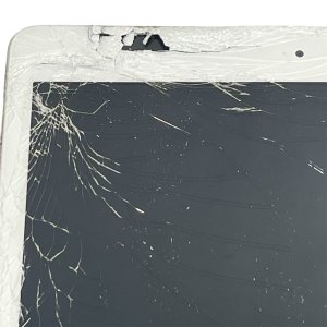 iPad第７世代 フロントパネル交換