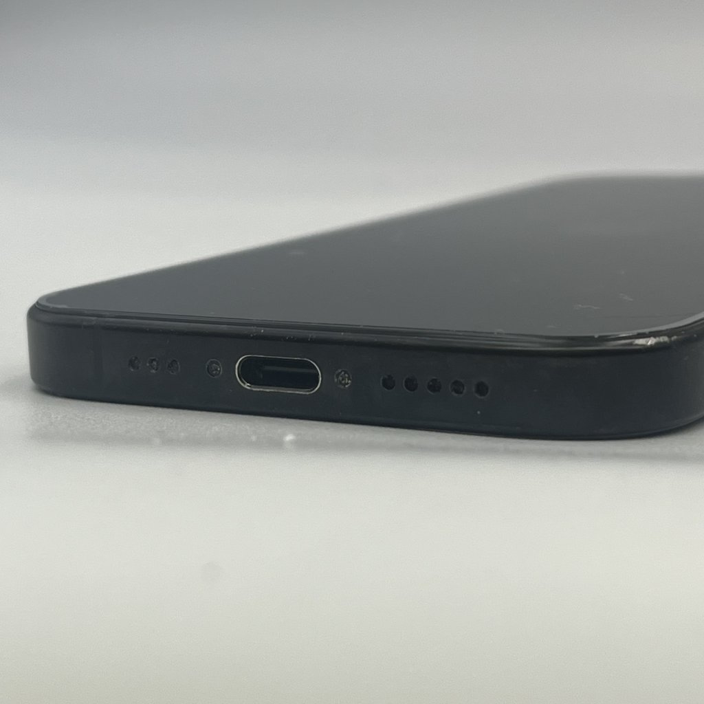 【iPhone16 充電不良】ケーブルの角度調整不要に!|前橋市古市町