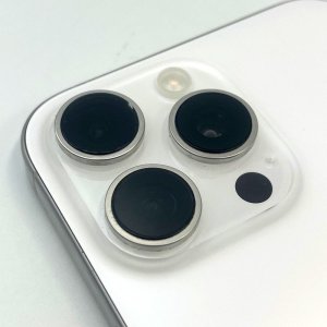 【iPhone15 Pro Max アウトカメラレンズ修理】撮影がぼやける!? カメラレンズ交換で快適に♪即日しゅうり承ります!|伊勢崎市曲輪町