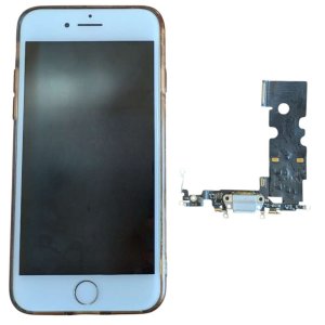 iPhone8 ライトニング修理