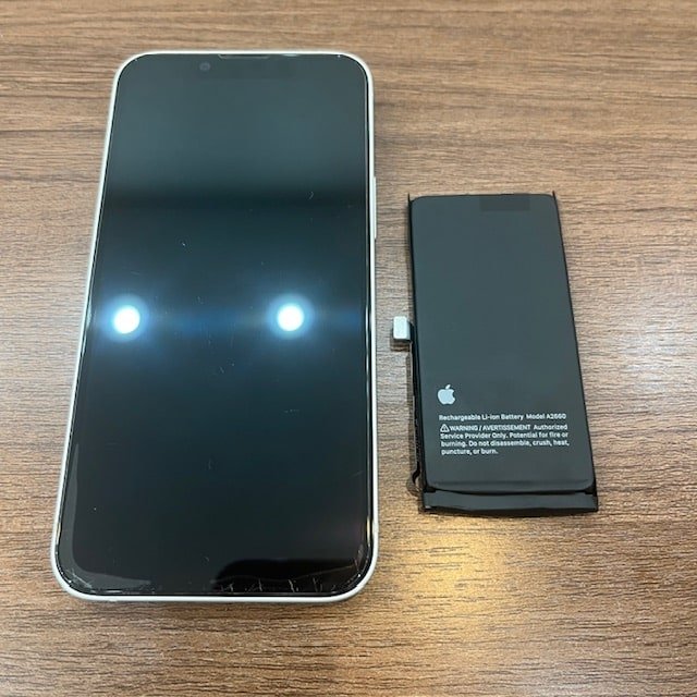 iPhone13mini修理 バッテリー交換|川口市安行領