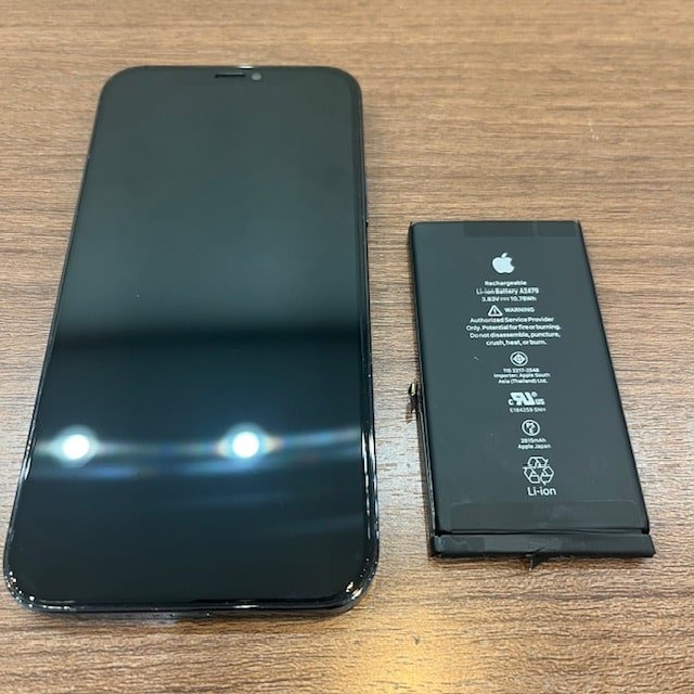 iPhone12 Pro修理 バッテリー交換|蕨市塚越