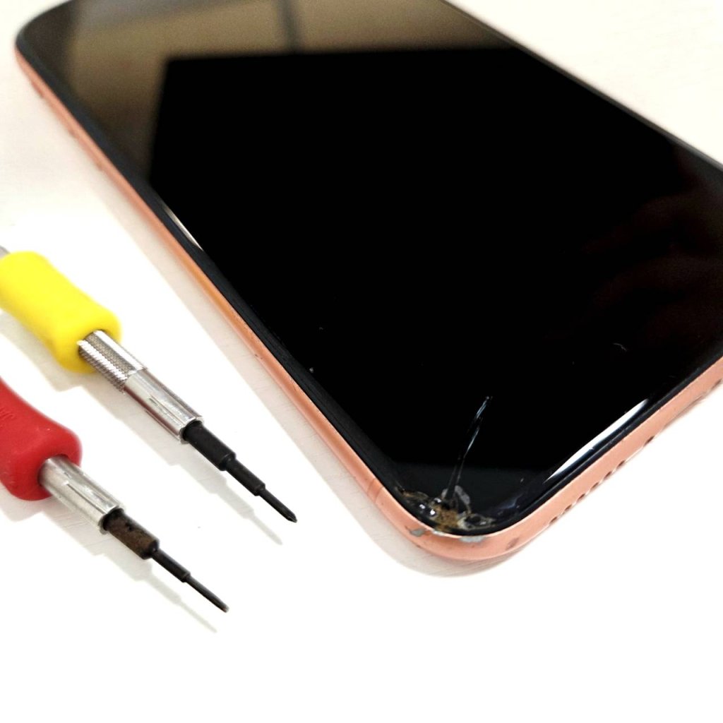 iPhone11Pro 液晶交換