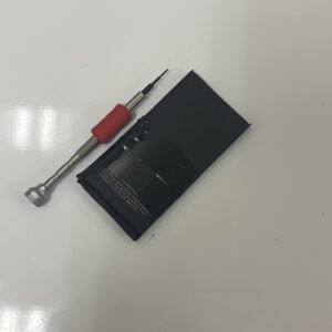 iPhone13バッテリー 膨張 交換