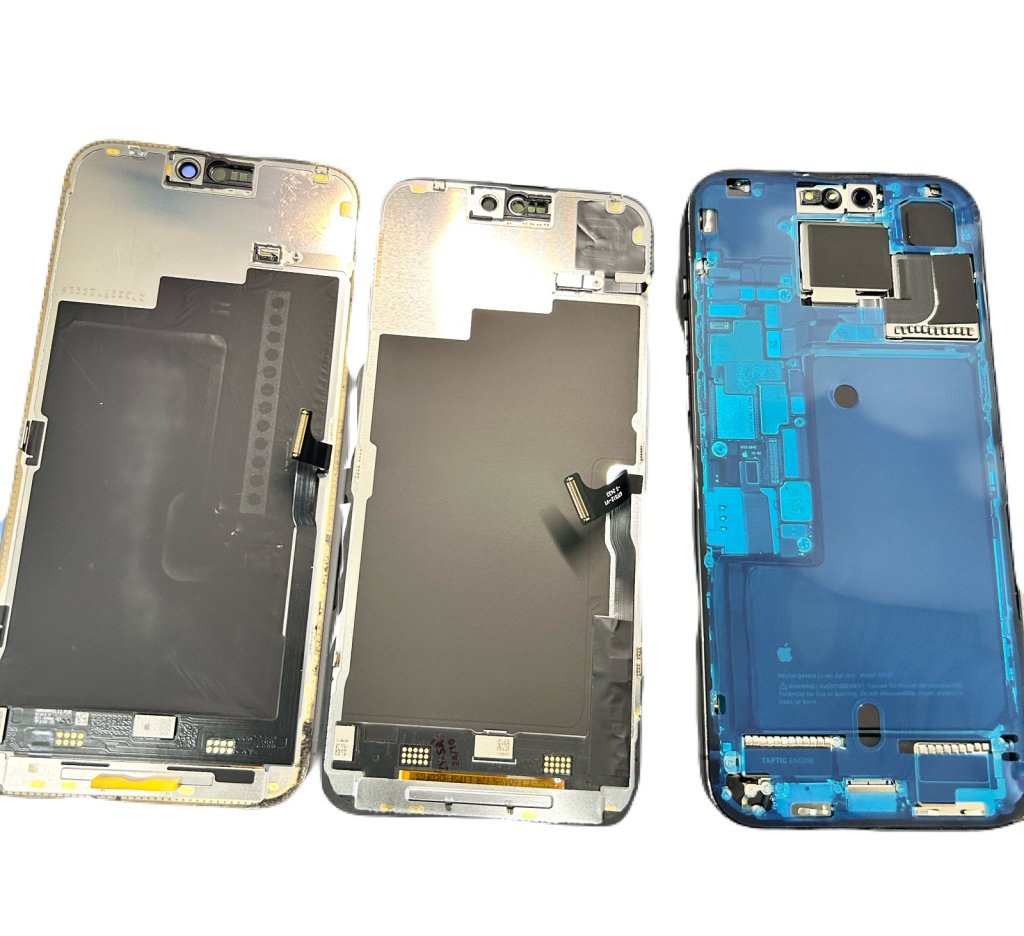 今回は【iPhone 15ProMaxの液晶交換】を埼玉県入間市新久からお越しのお客様よりご依頼いただきました!