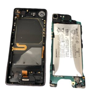 今回は【Androidスマホ/Xperia ACE バッテリー交換】を埼玉県狭山市鵜ノ木からお越しのお客様よりご依頼いただきました!