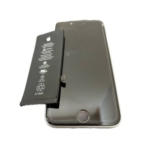 iPhoneSE3 バッテリー交換